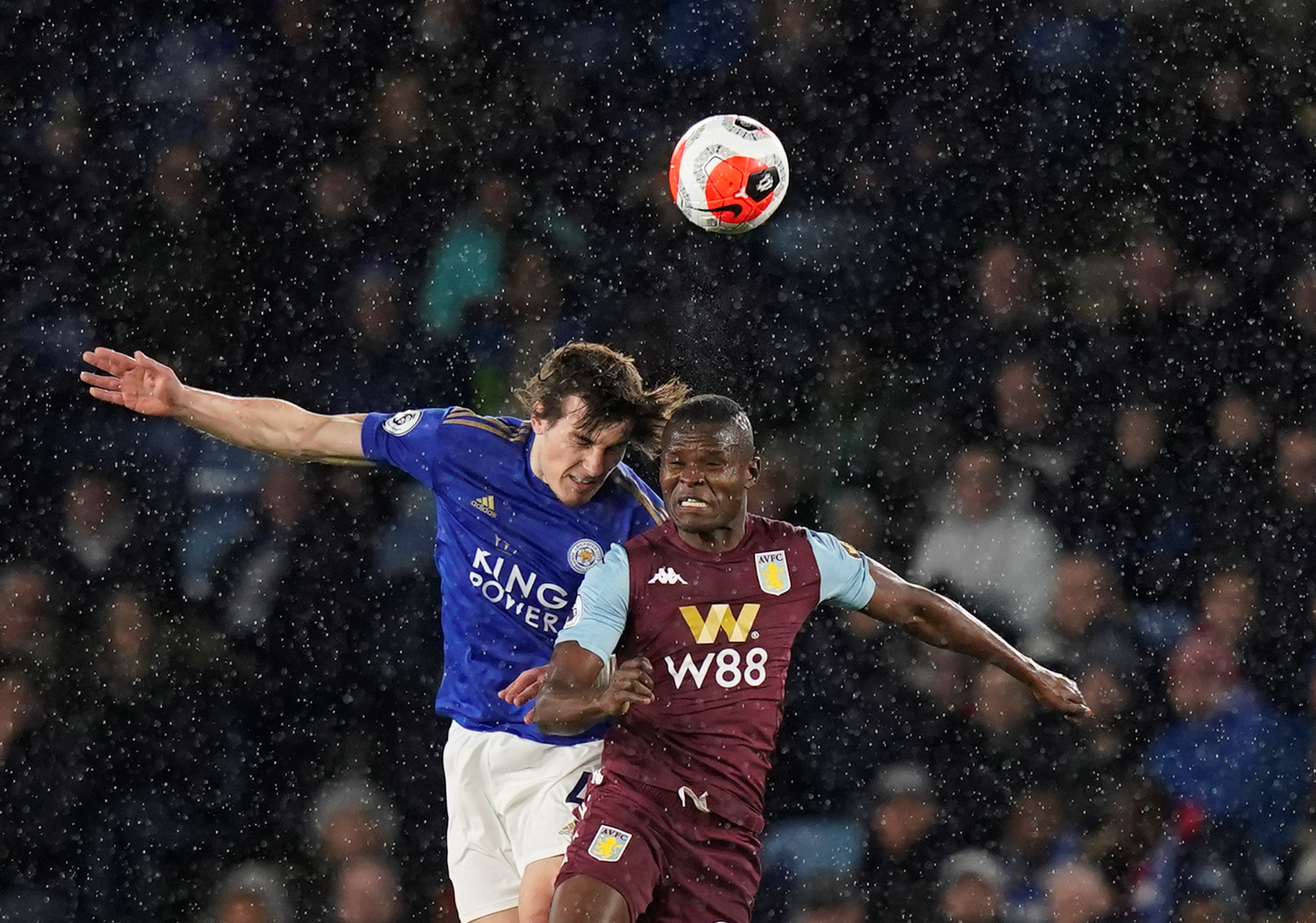 观察和招募 观察和招募